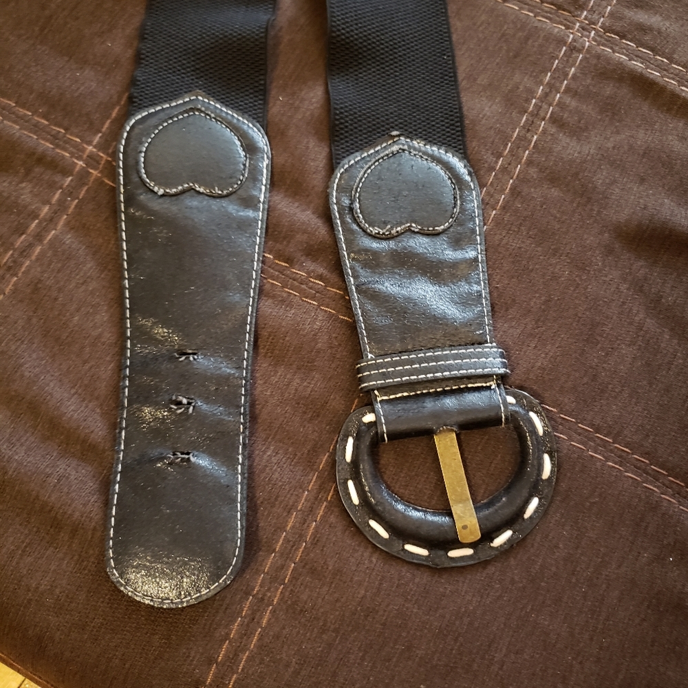 TORRID Black Heart Fashion Belt w/ White Detail